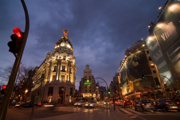 Gran Via - o que visitar em Madrid