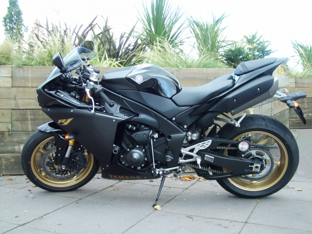 Yamaha YZF-R1 - as motos mais rápidas do mundo
